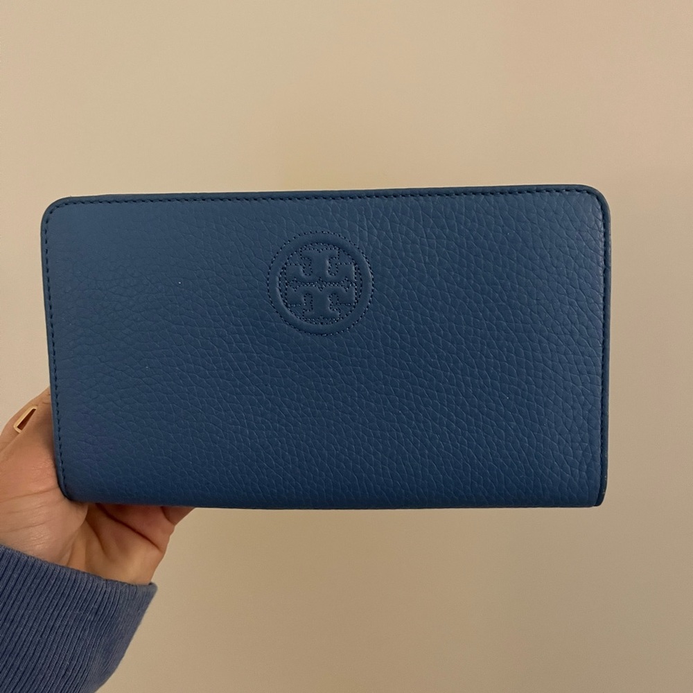 Tory Burch blue wallet